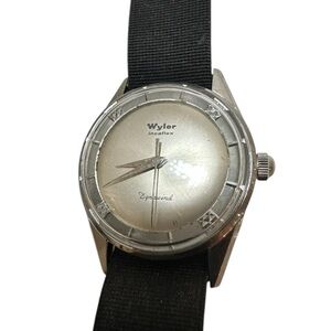 Wyler Dynawind automatic Silver Watch with Black Strap. Rare collectors piece